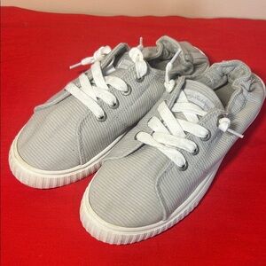 Tommy Bahama Light Gray Women's Sneakers